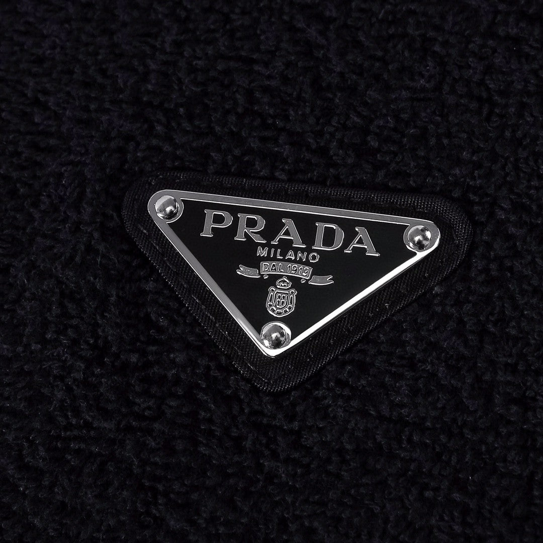 Pra*a Jacket