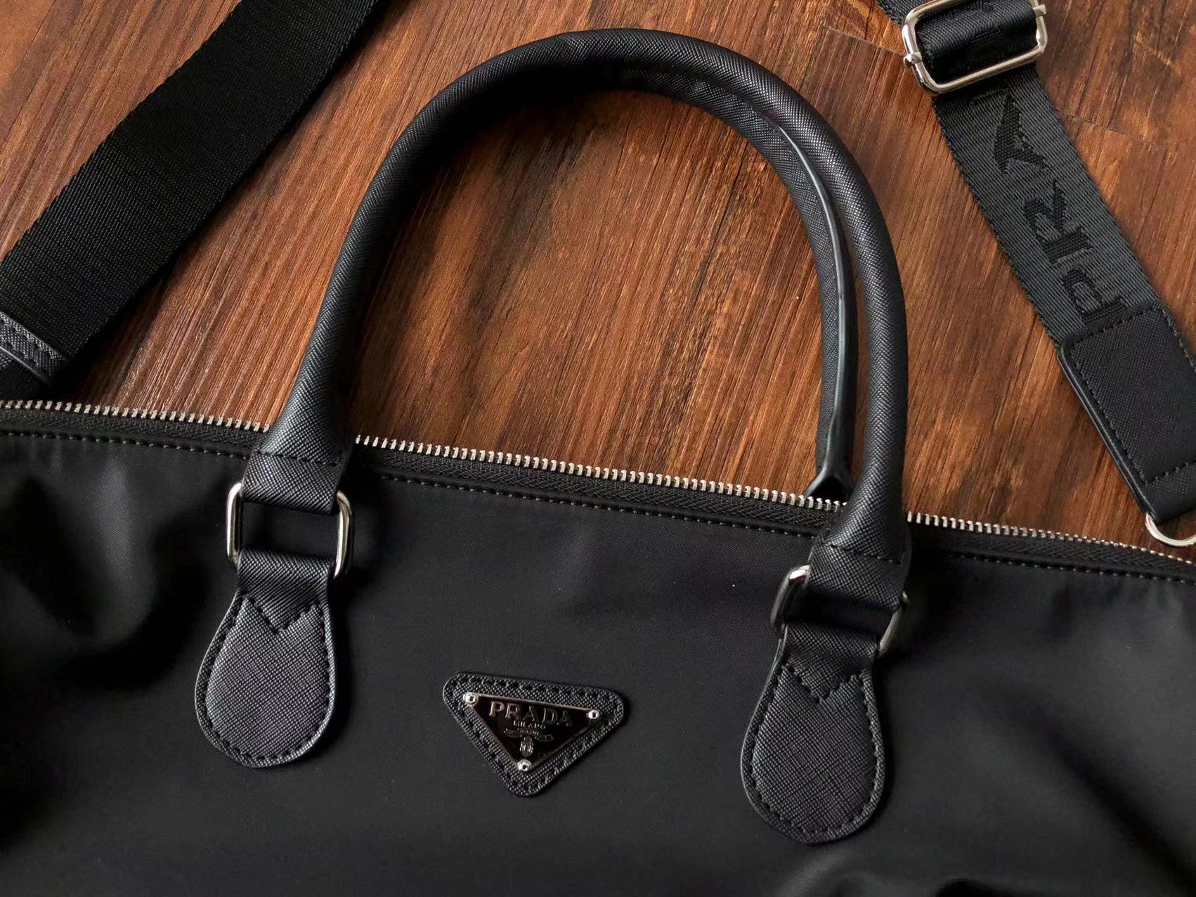 Pra*a Bag Dupe