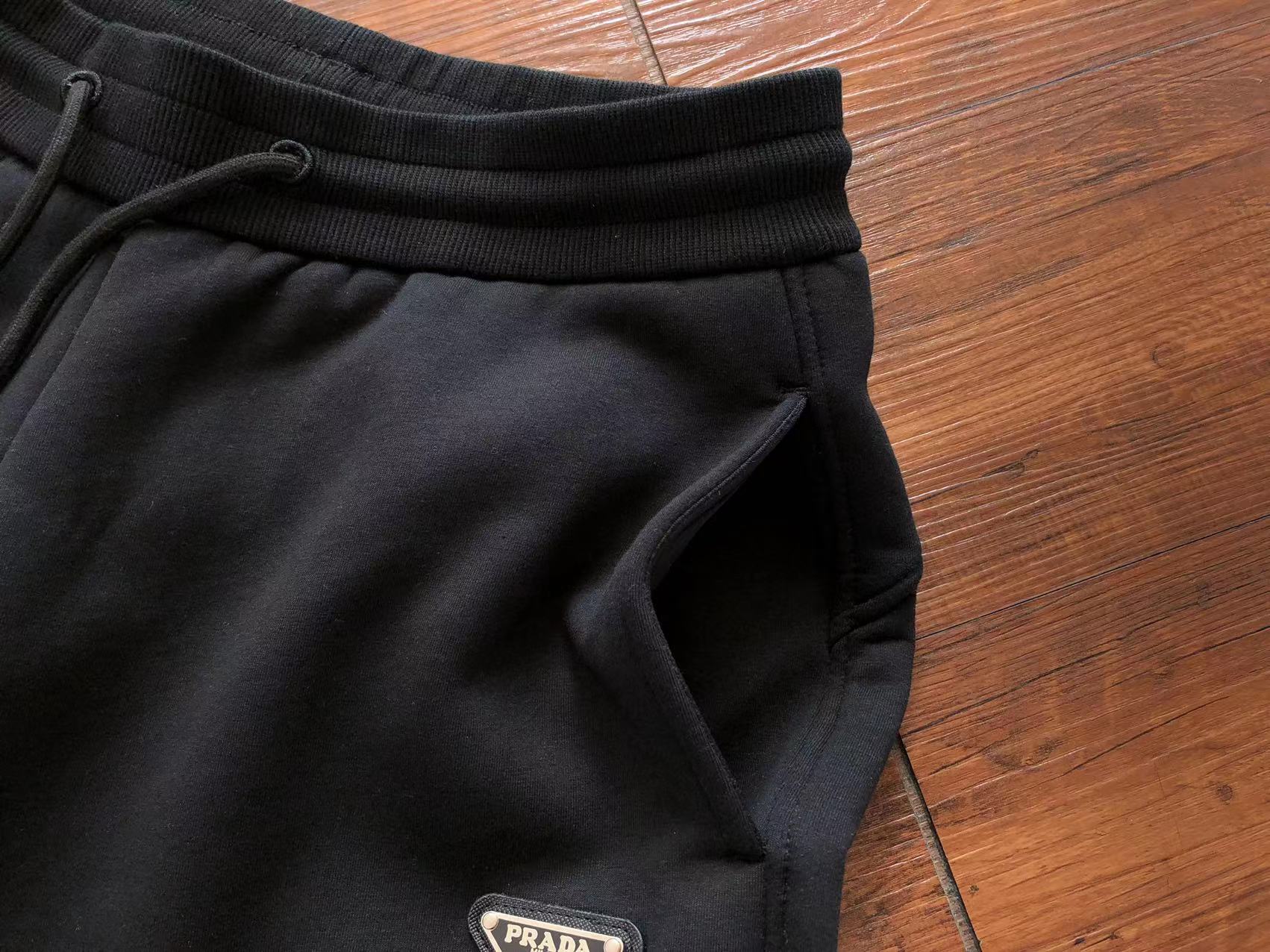 Pra*a Sweatpants