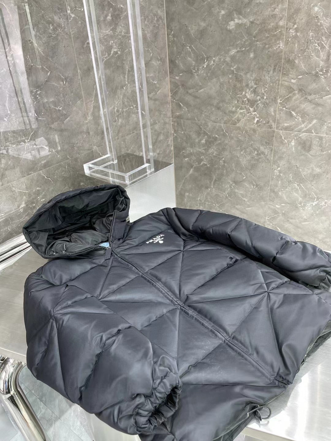 Pra*a Jacket