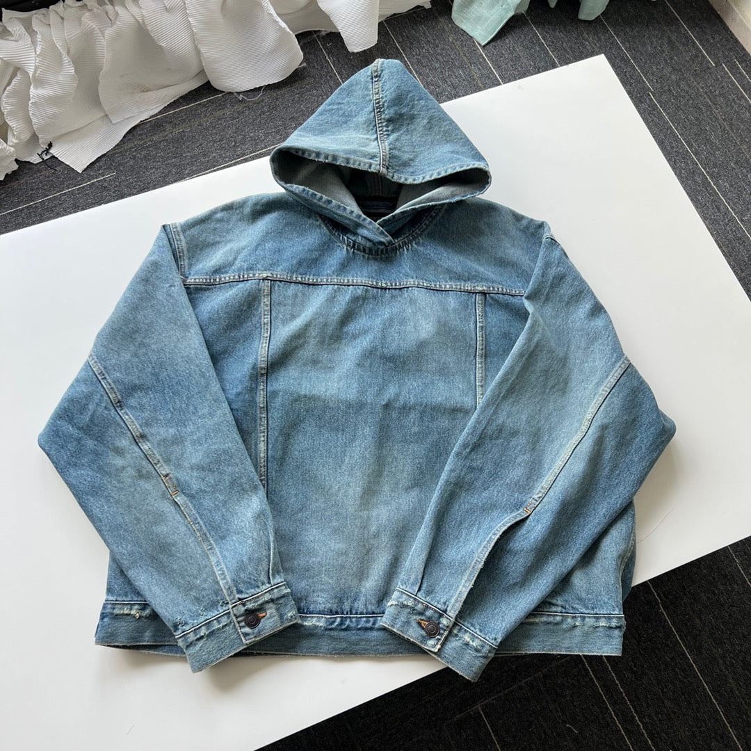 Ba1en*iaga Hoodie