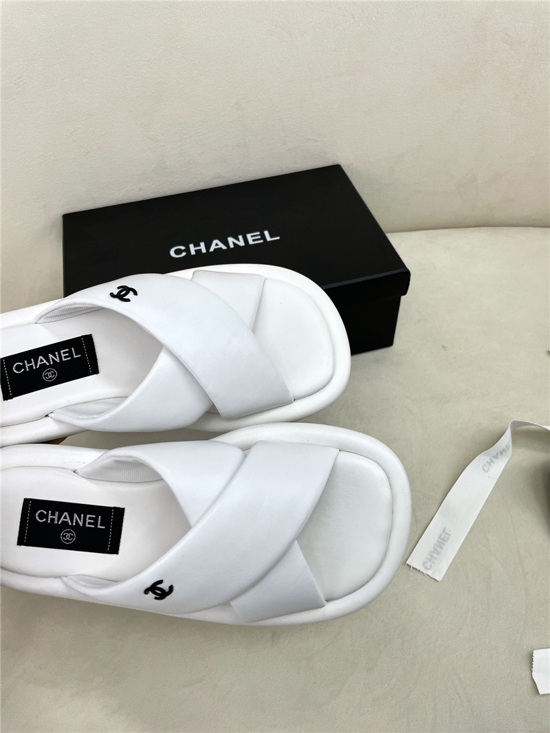 Ch**el Flat Dupes slippers