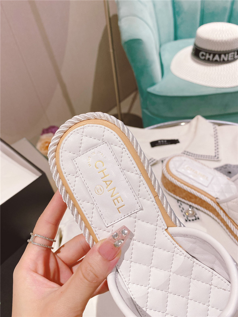 Ch**el flat platform slippers
