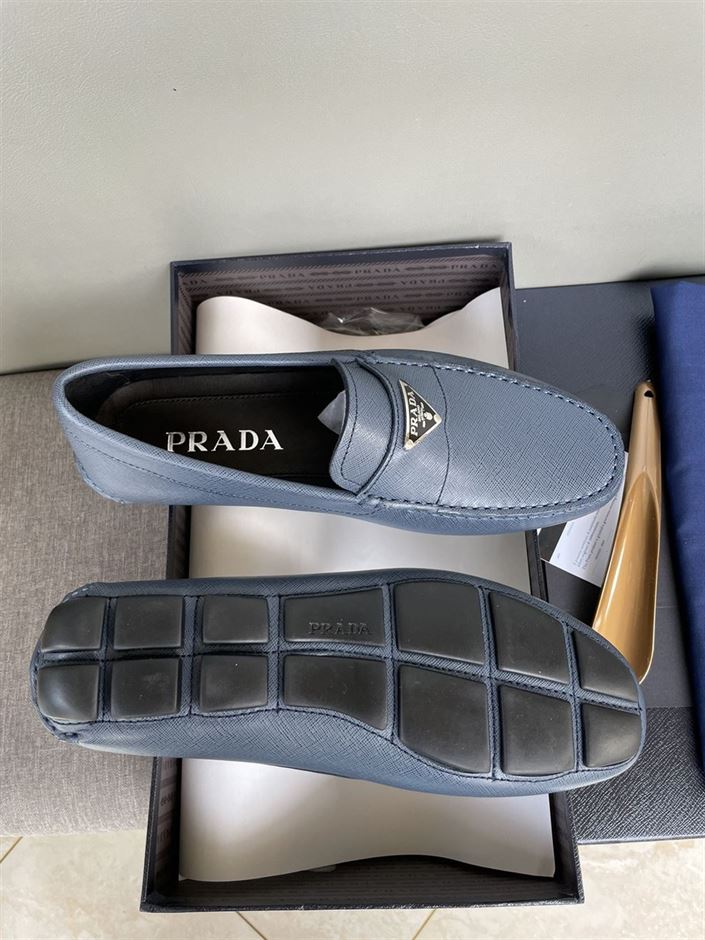 Pra*a SAFFIANO LEATHER DRIVER   PRS037