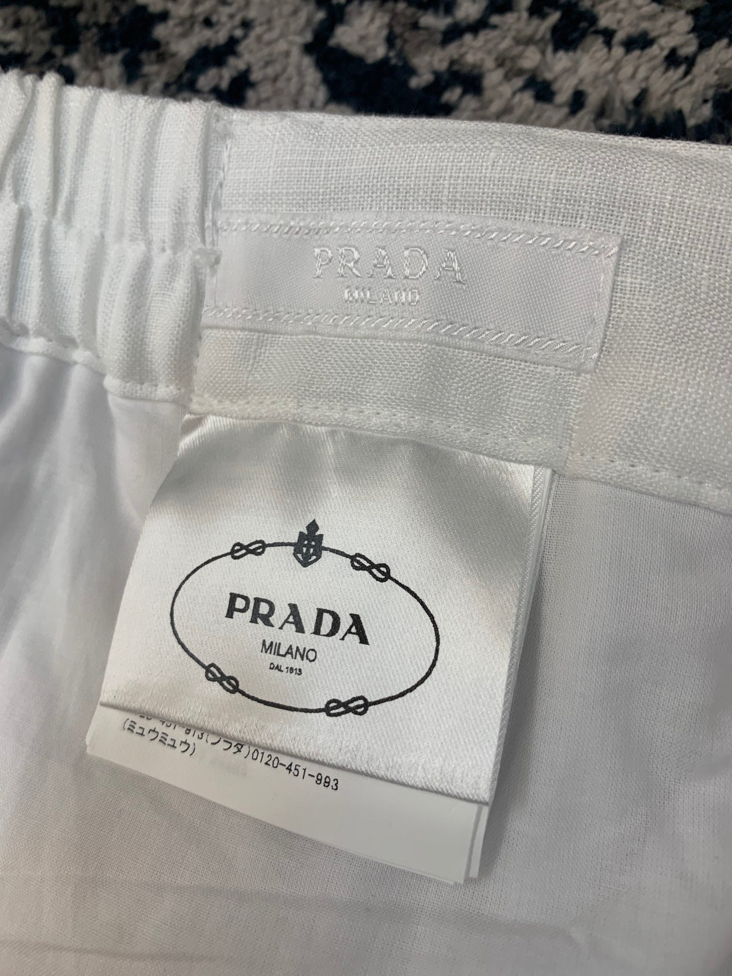 Pra*a Shorts