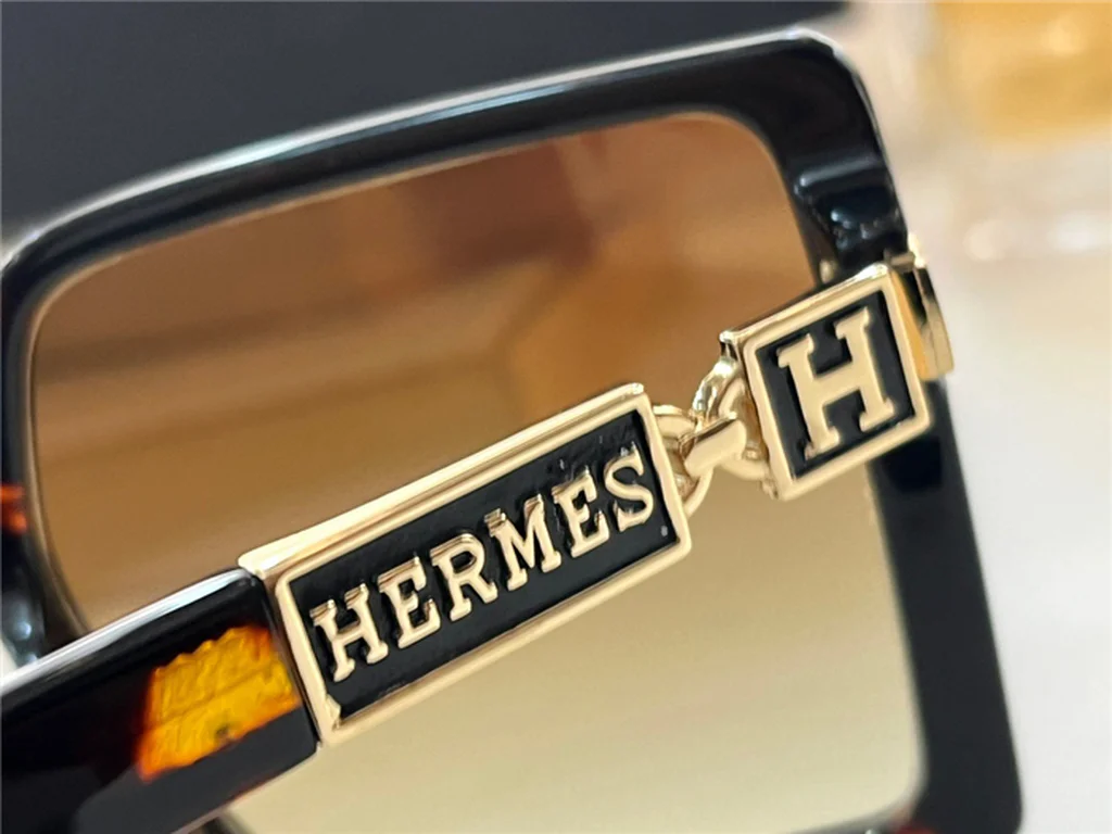 H**me5