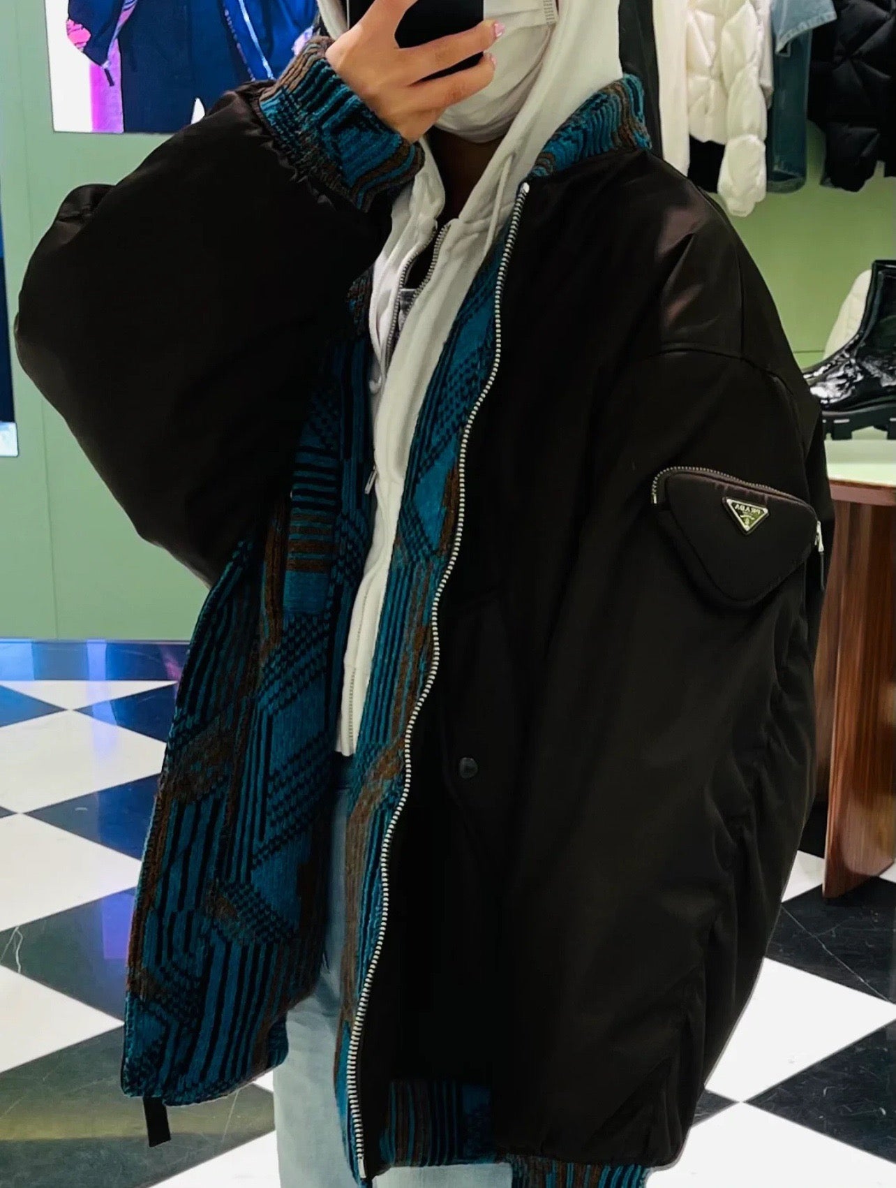 Pra*a Jacket