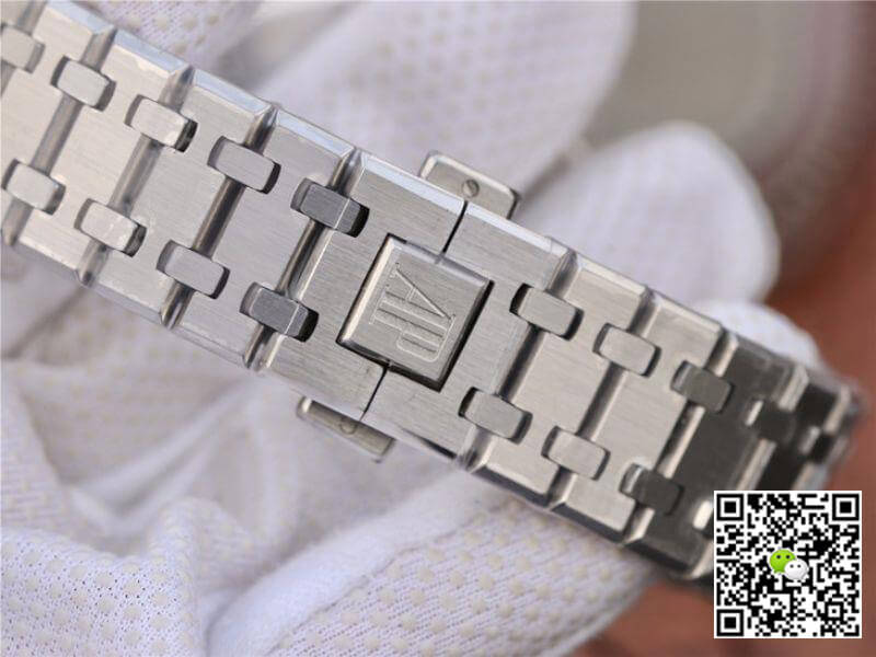 Replica Audemars P1g*et Royal Oak 26120ST.OO.1220ST.03 TWA Factory 1:1 Best Edition Swiss ETA2329