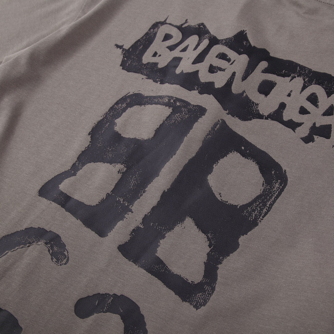 Gvc*1 x Ba1en*iaga T-shirt