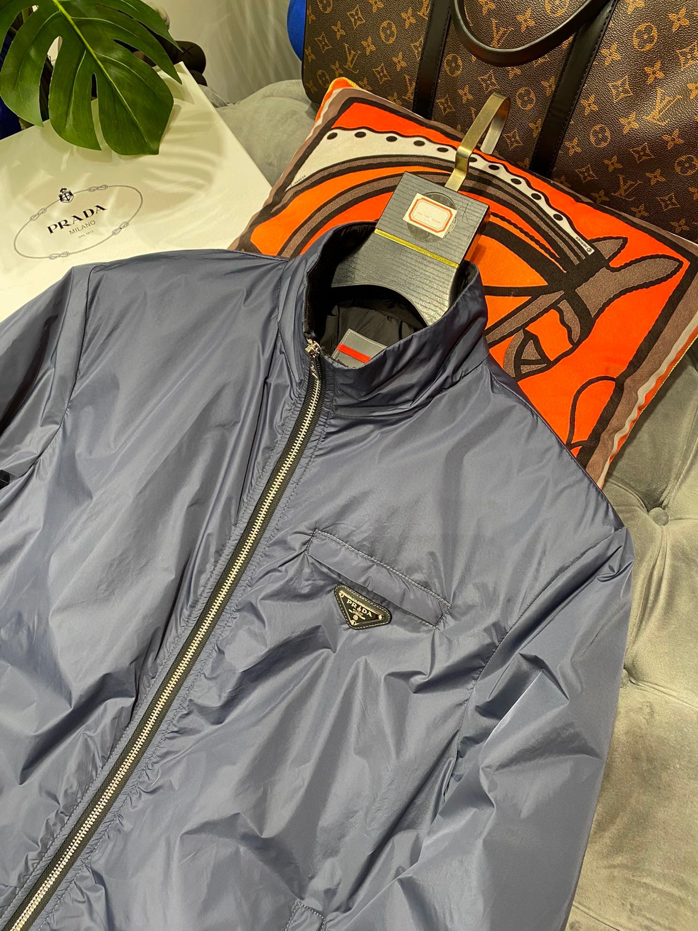Pra*a Jacket