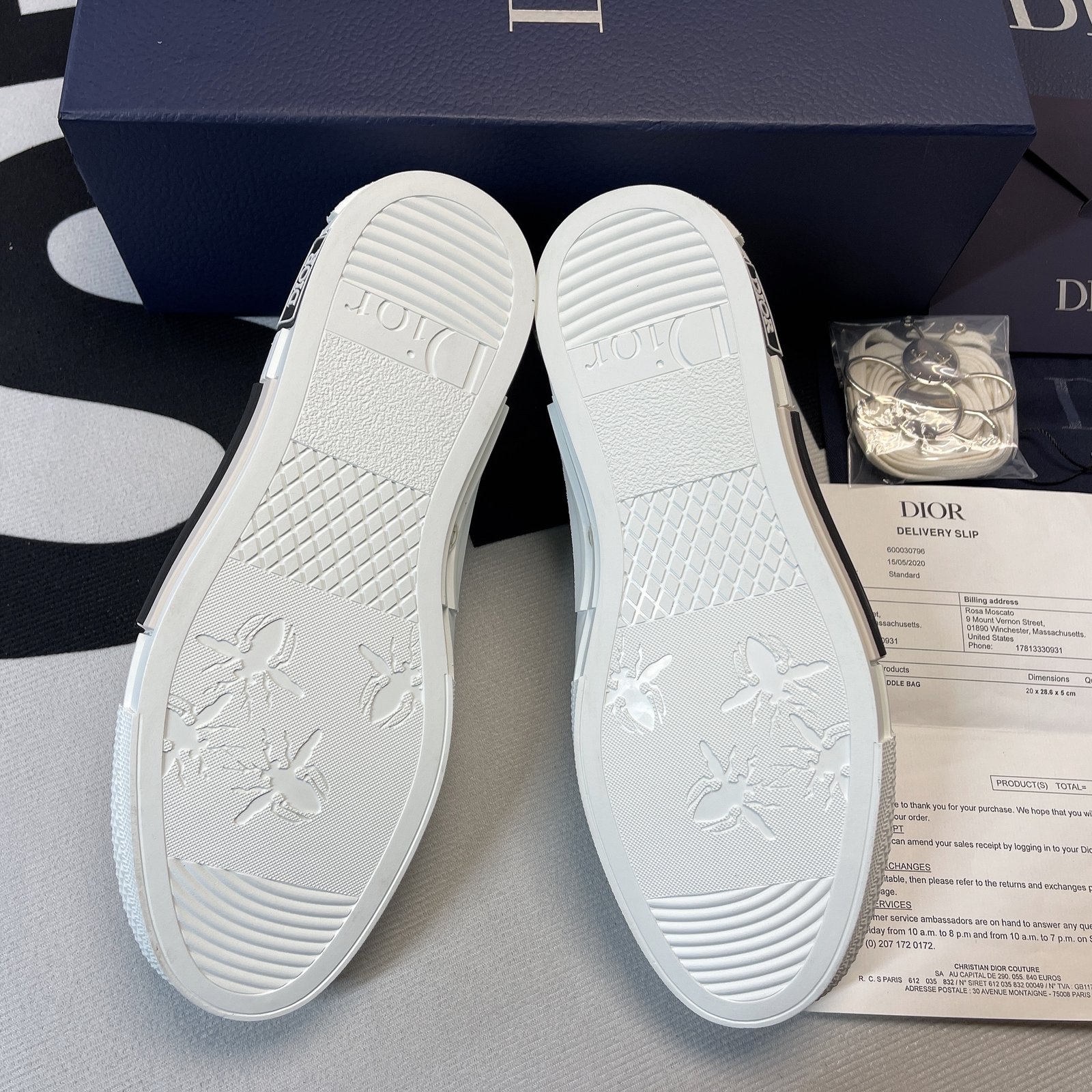 D10r B23 High Top Sneaker 11