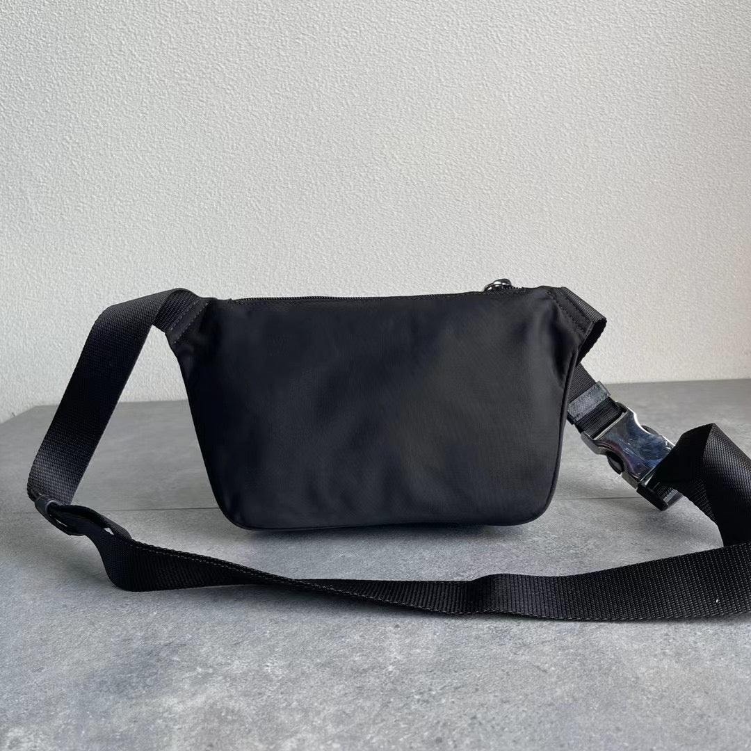 Pra*a Bag Dupe