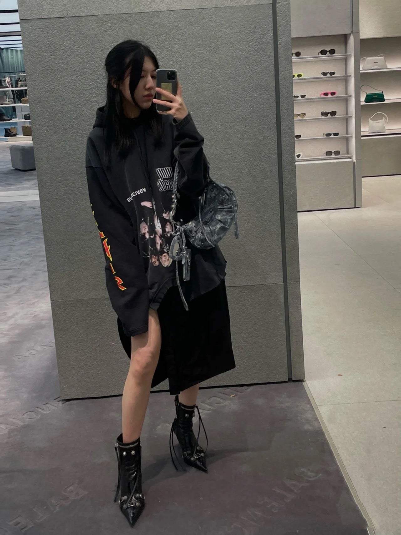 Ba1en*iaga Hoodie