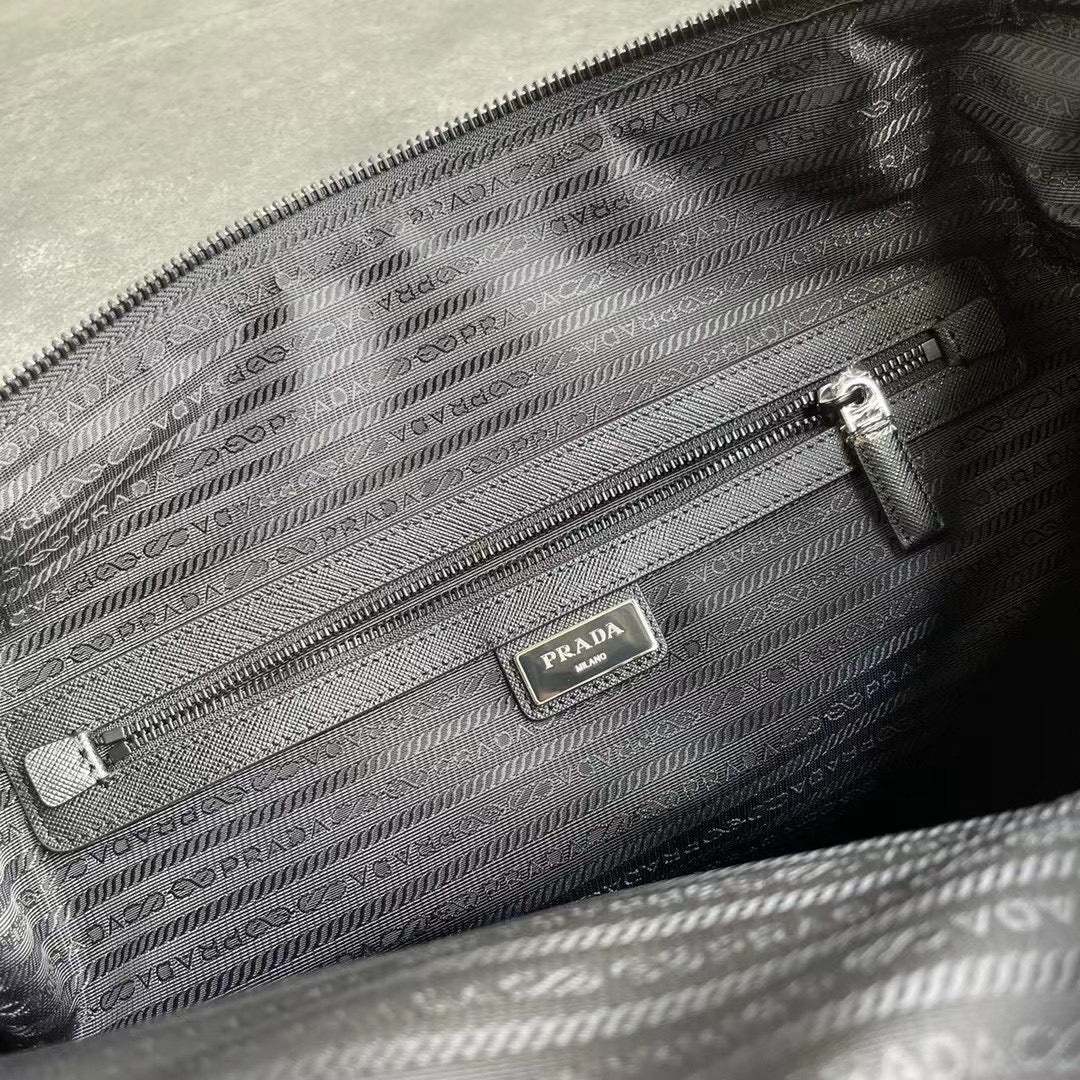 Pra*a Bag Dupe