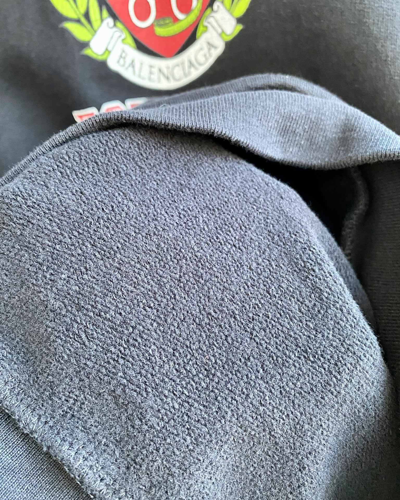 Ba1en*iaga Hoodie