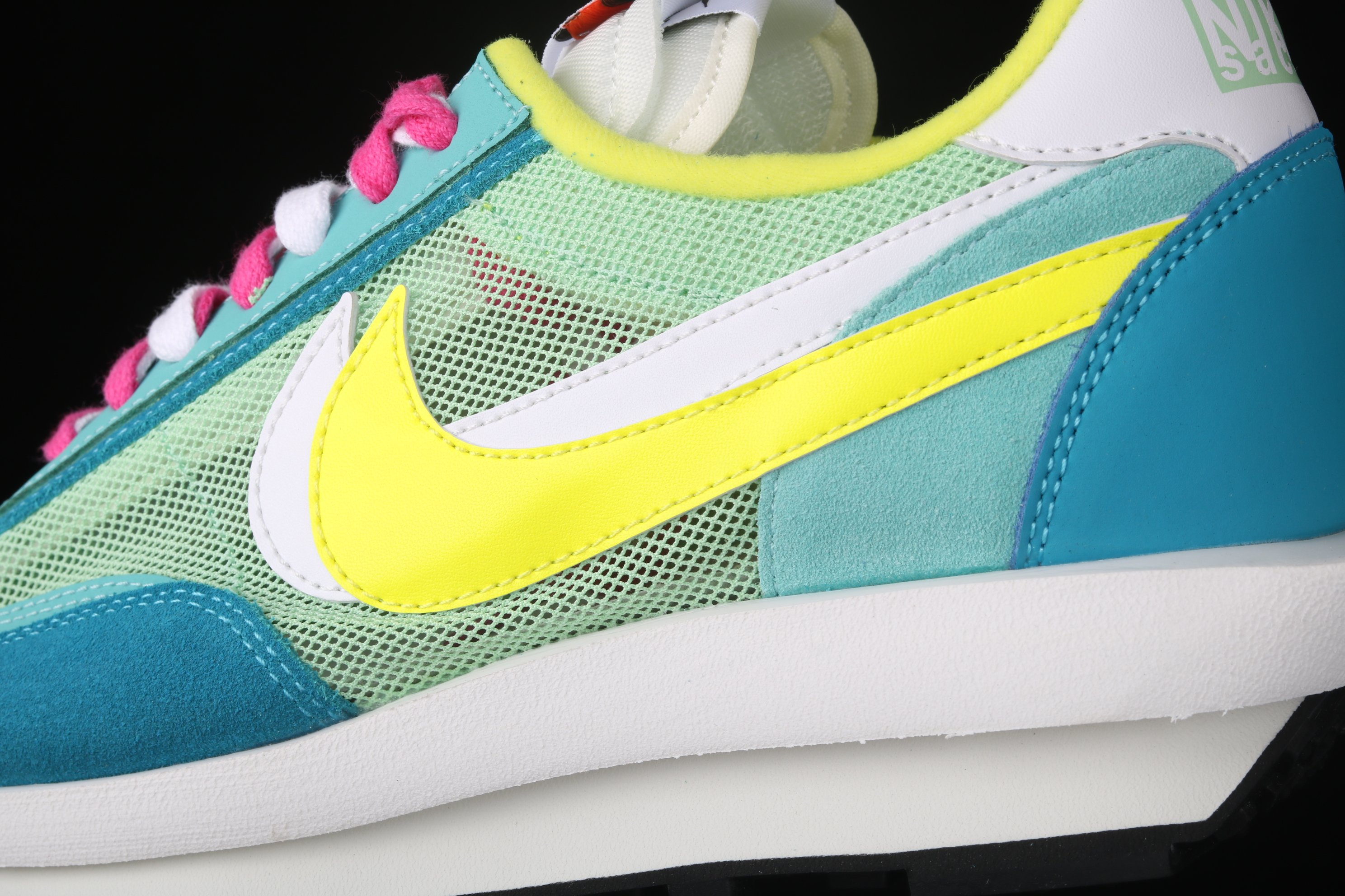 Nike LDV Waffle, Sacai Blue Green Yellow White