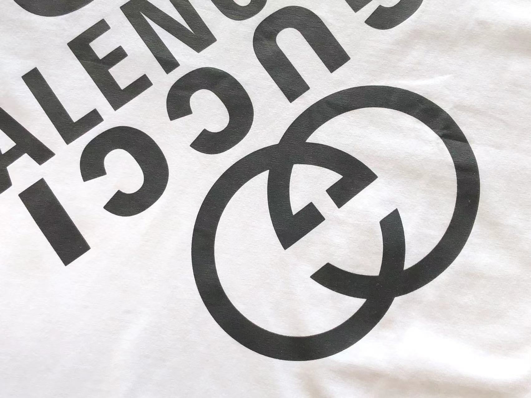 Gvc*1 x Ba1en*iaga T-shirt