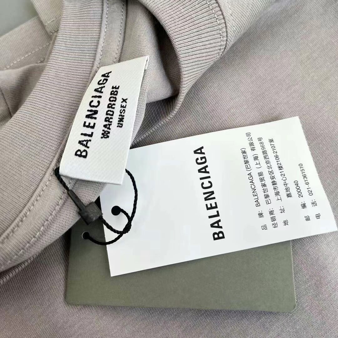Ba1en*iaga T-shirt