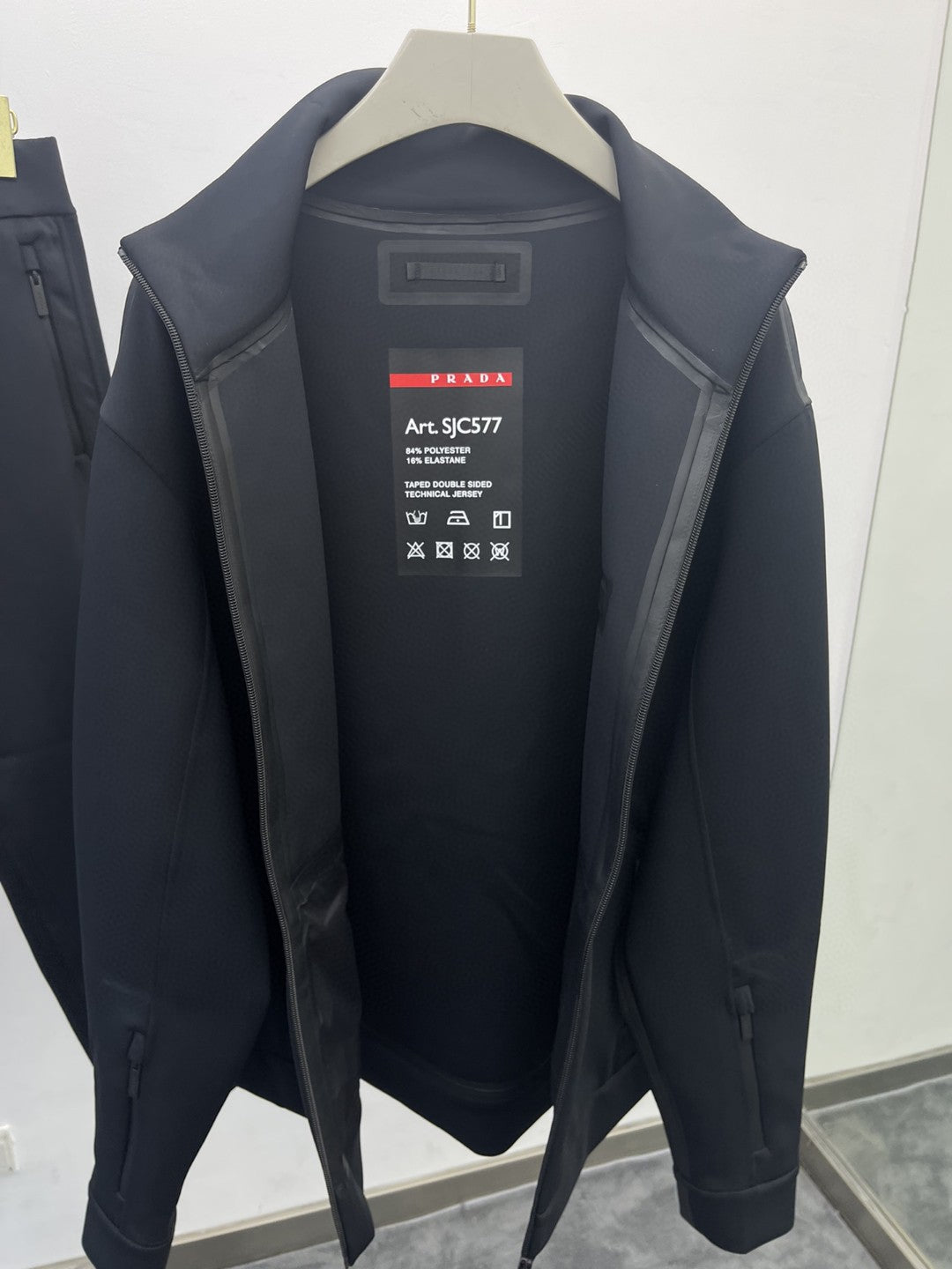 Pra*a Jacket