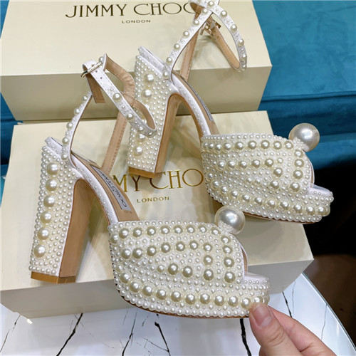 J1m*y Ch00 pearl  block heels