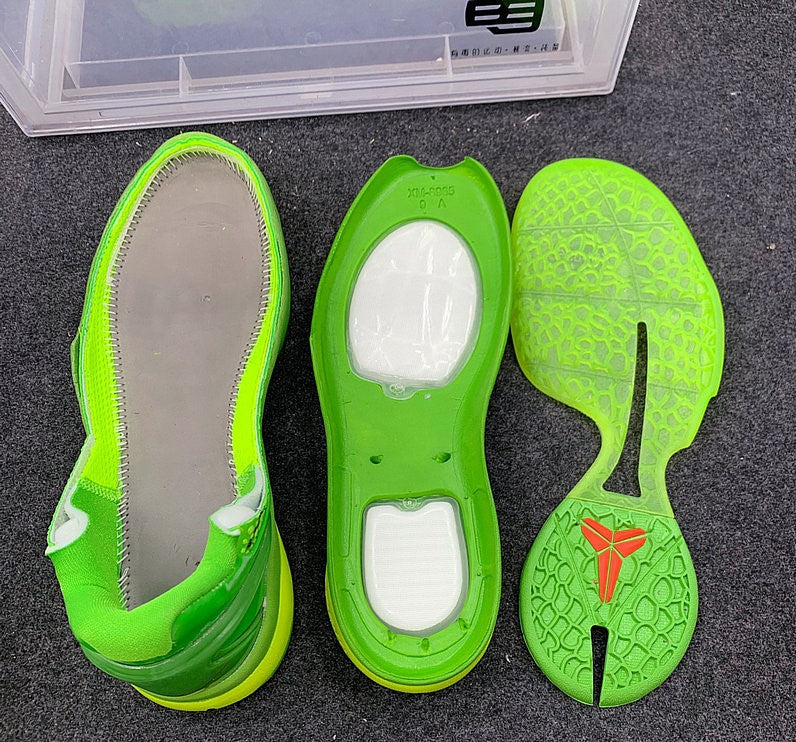 NIKE KOBE 6 PROTRO x GRINCH