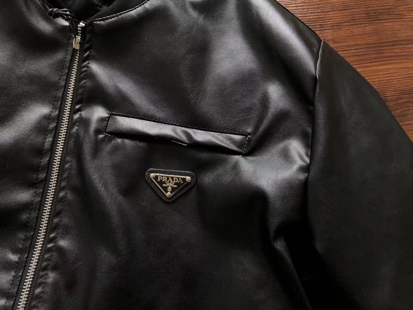 Pra*a Jacket