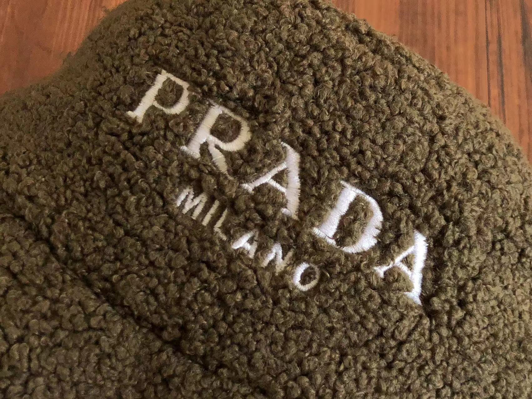 Pra*a Bucket Hat Dupe