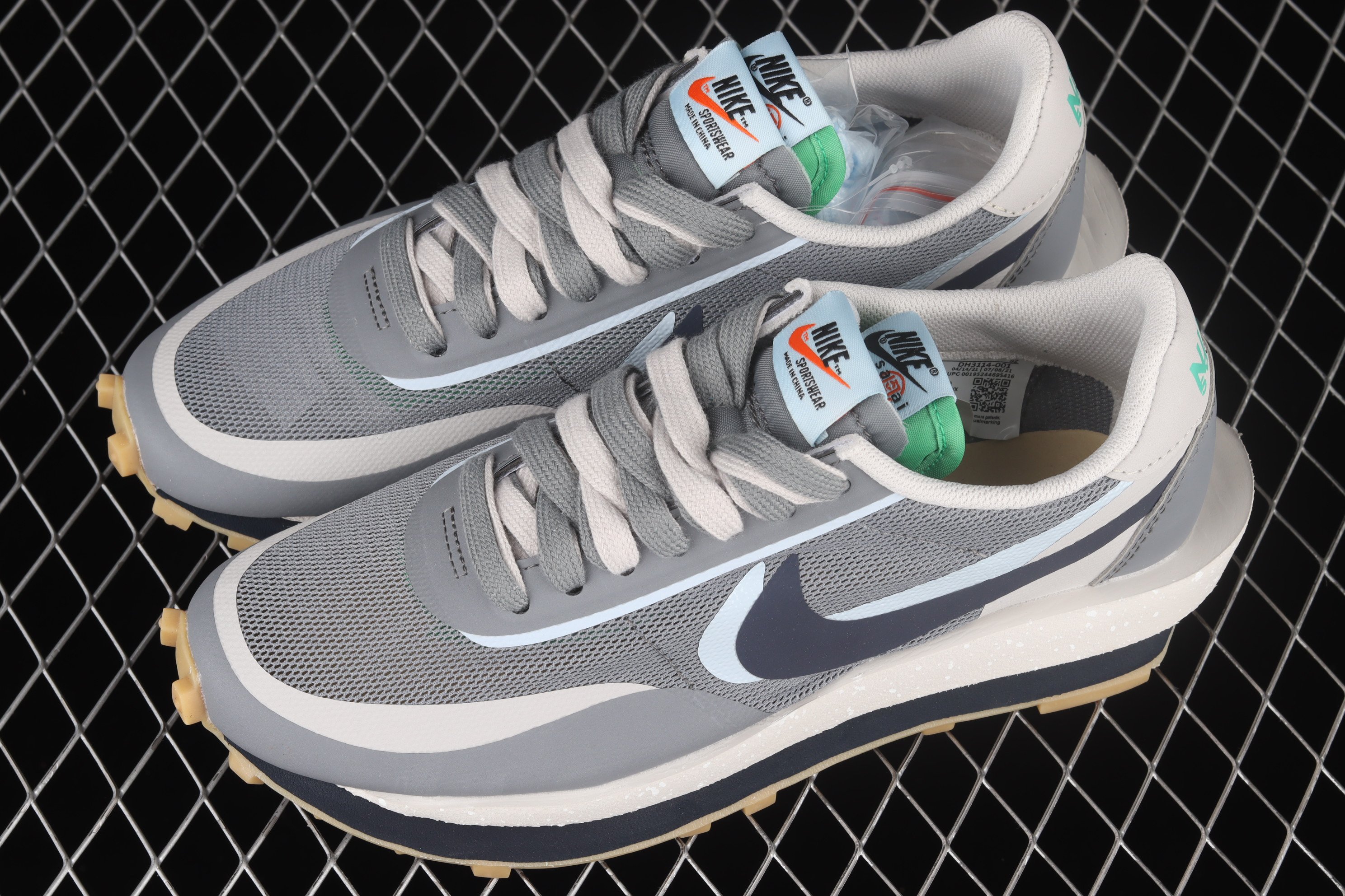 Nike LD Waffle, Sacai CLOT Kiss of Death 2 Cool Grey