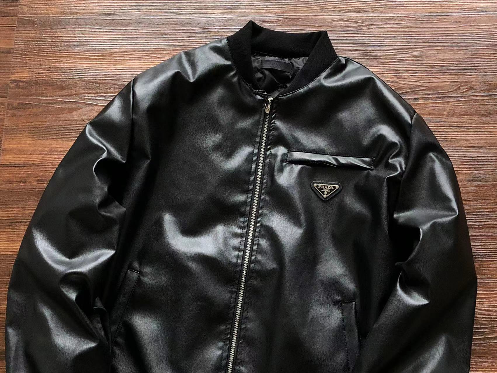 Pra*a Jacket