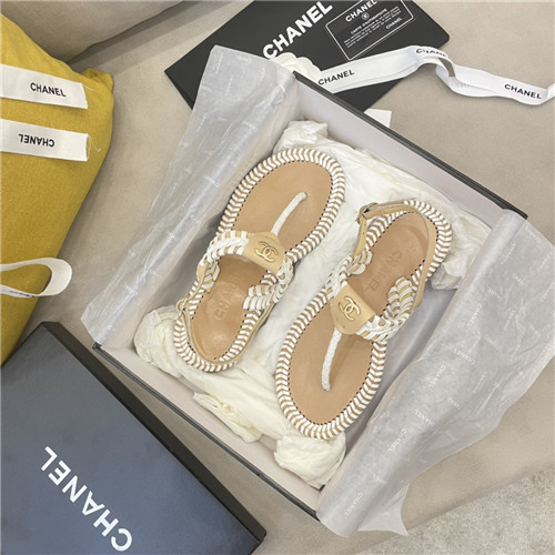Ch**el Flat Dupes woven thong sandals