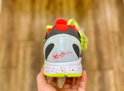 NIKE KOBE 6 x Svp*me CHAOS