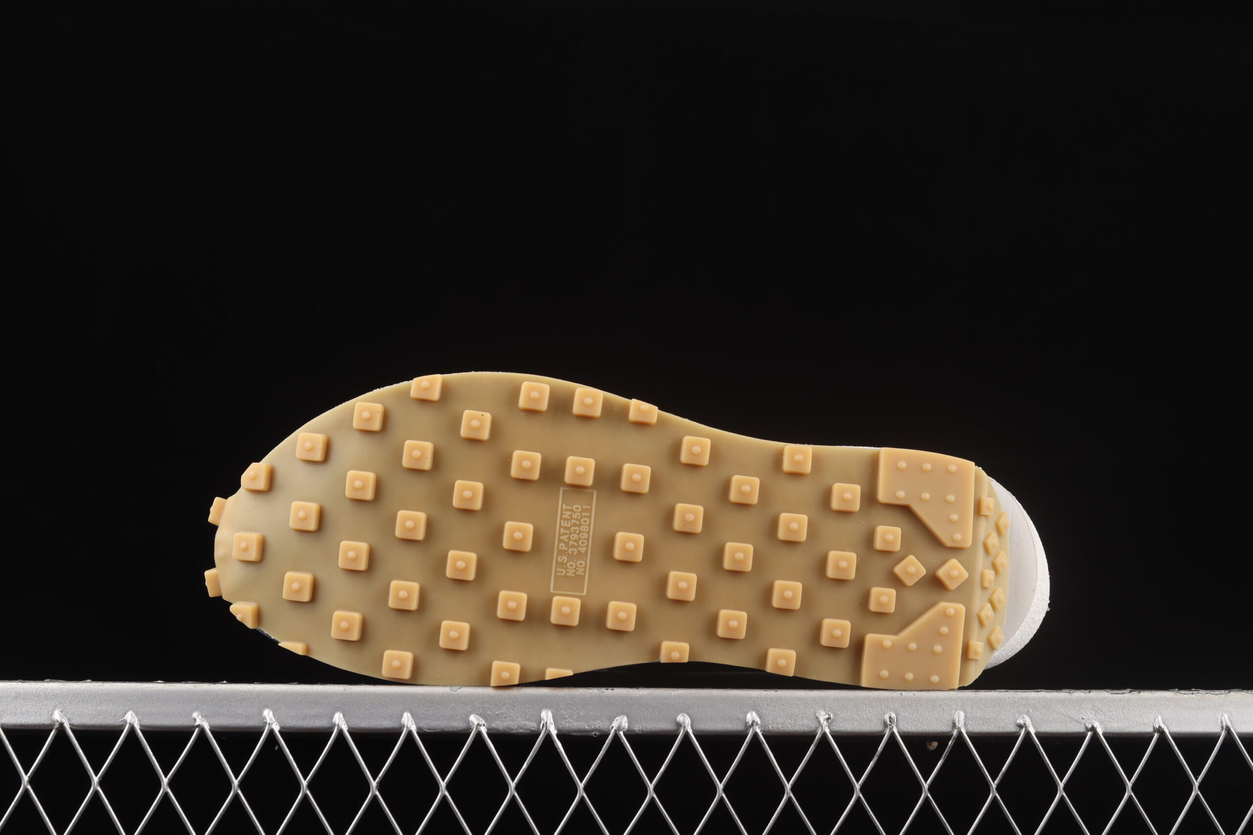 Nike LD Waffle, Sacai CLOT Kiss of Death 2 Cool Grey