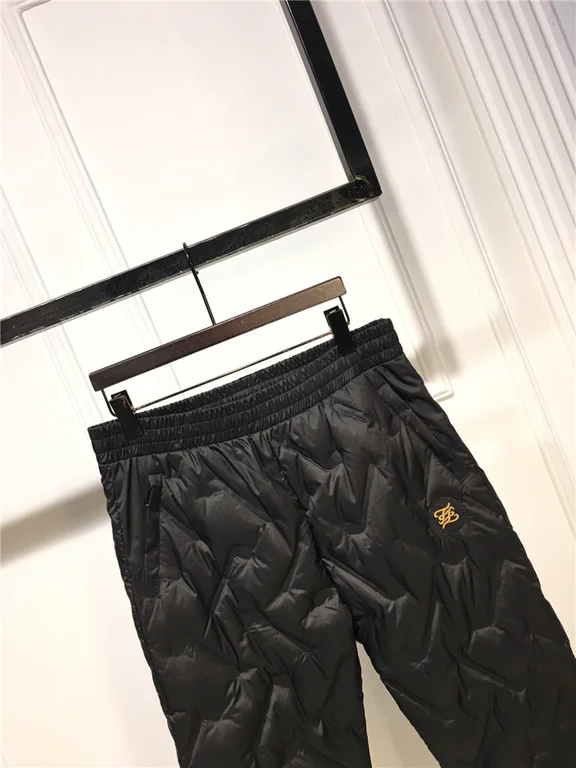 2022fw F**di Down Pants