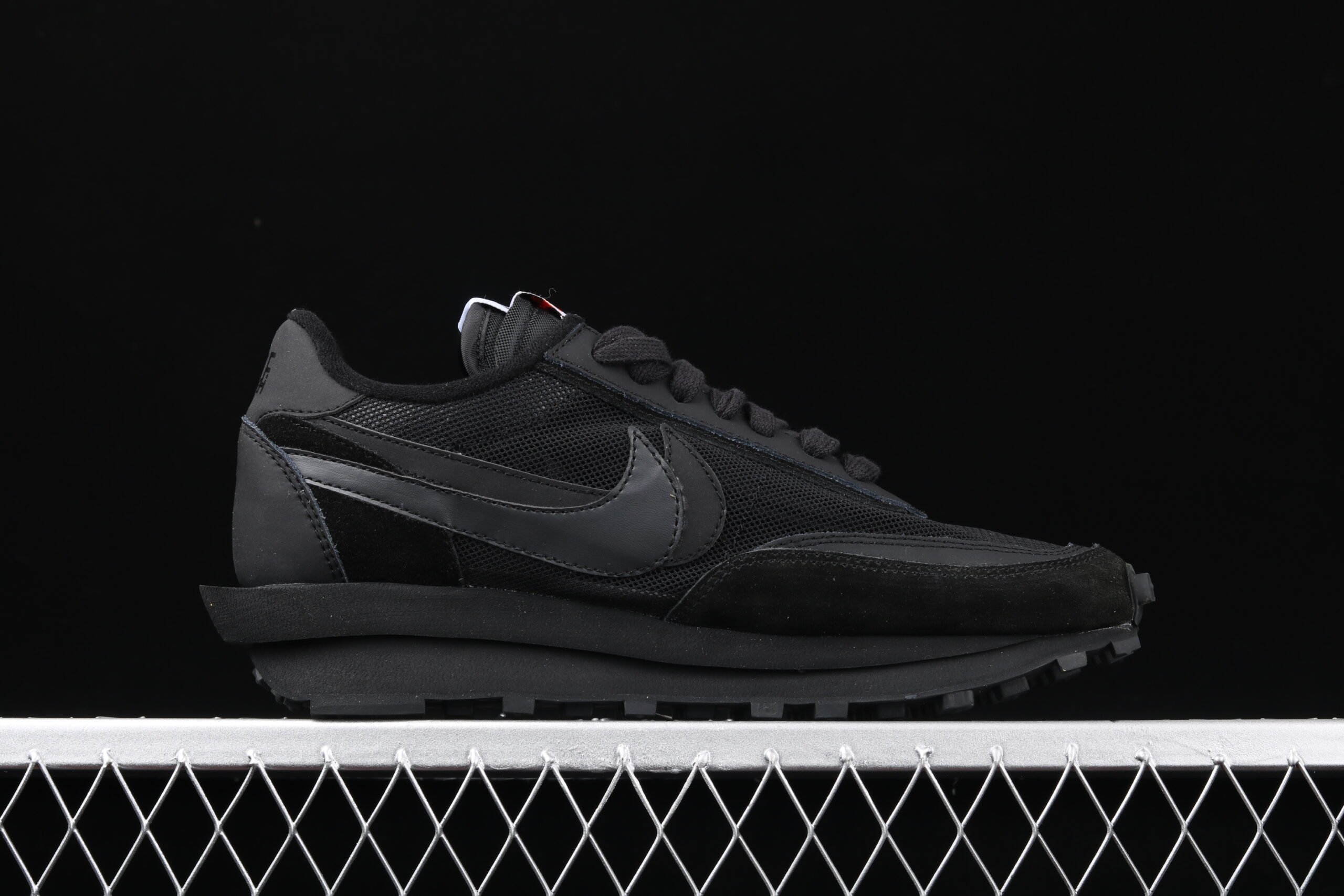 Sacai x Nk LVD Waffle Daybreak, White Black Nylon