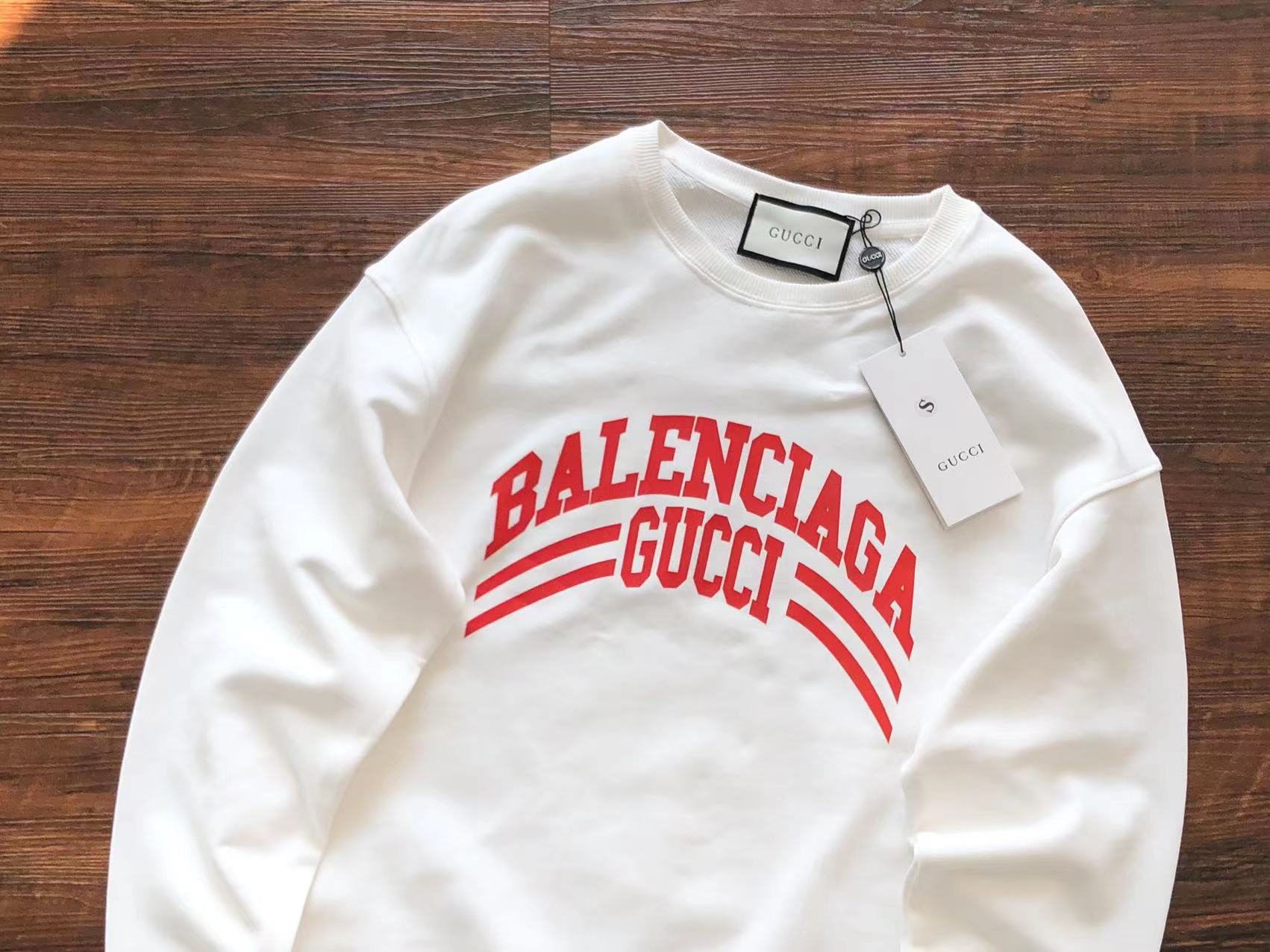 Gvc*1 x Ba1en*iaga Sweatshirt