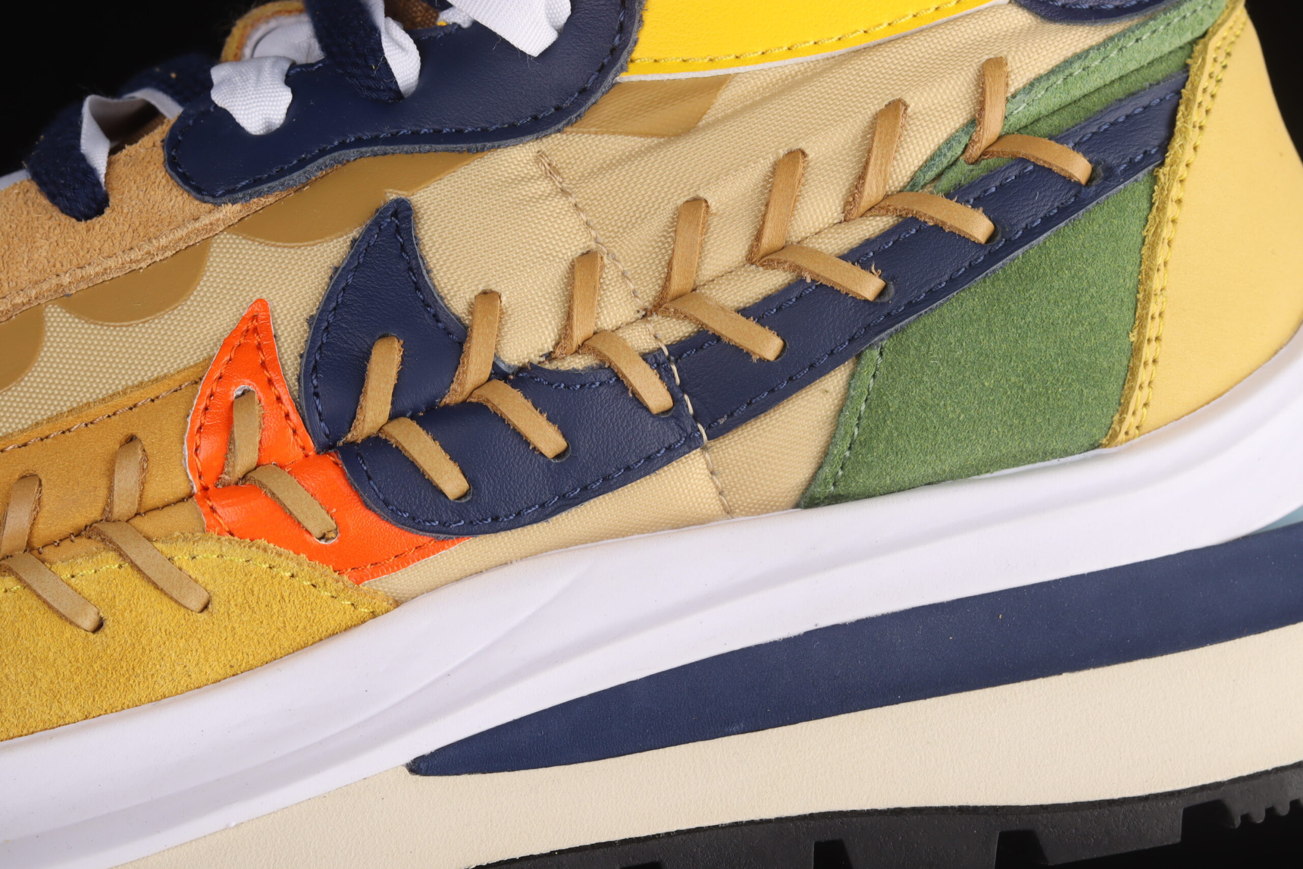 Nike Vaporwaffle, Sacai Jean Paul Gaultier Sesame Blue