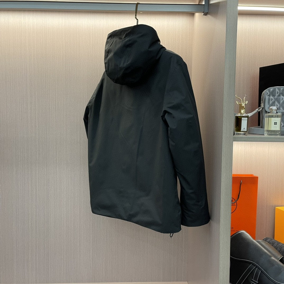Pra*a Jacket