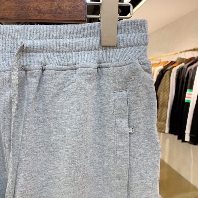 Pra*a Shorts