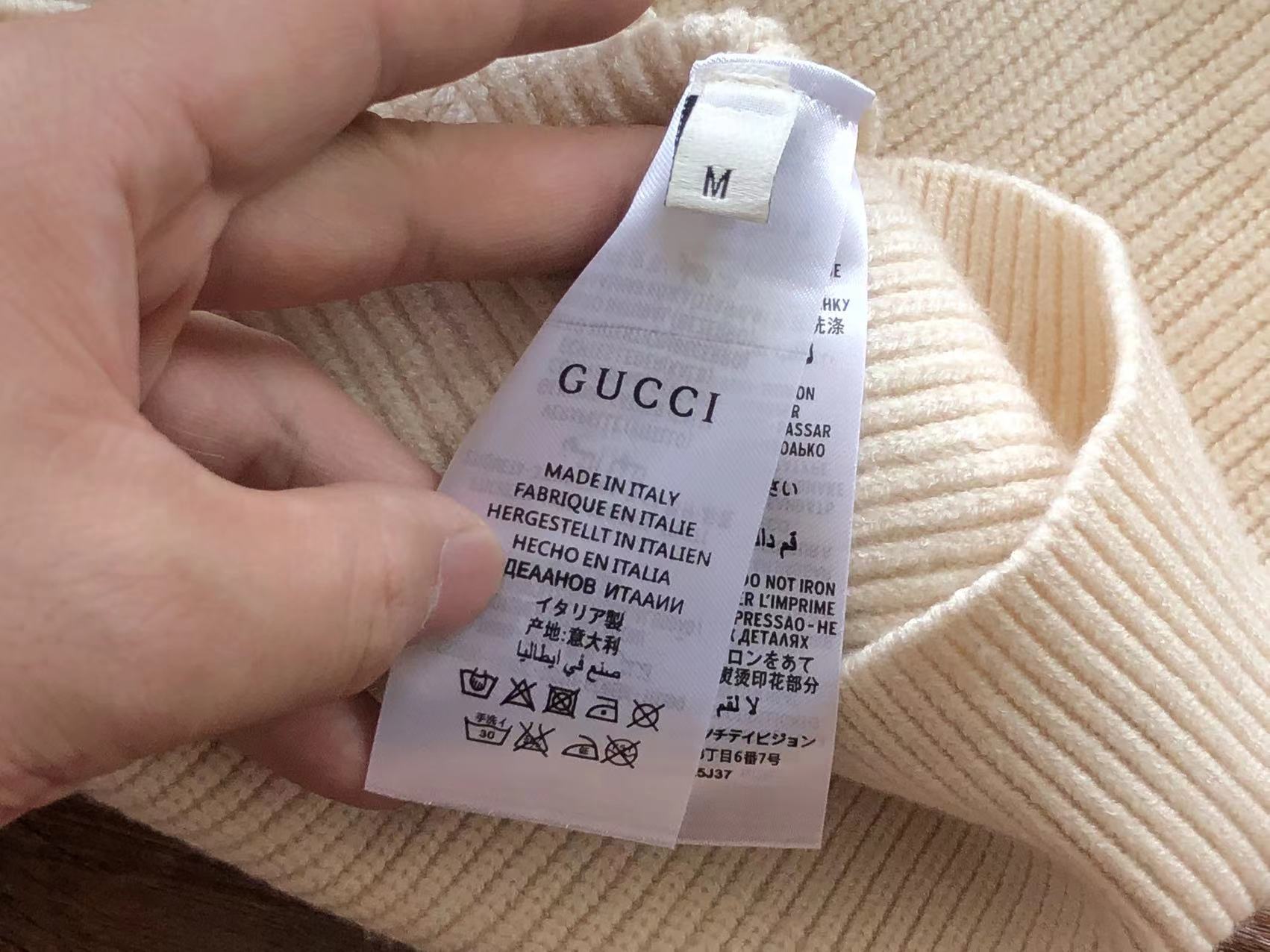 Gvc*1 Cardigan