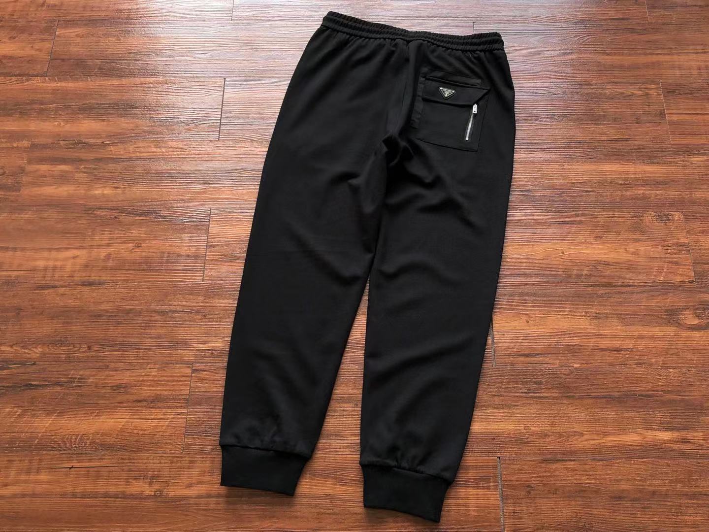 Pra*a Sweatpants