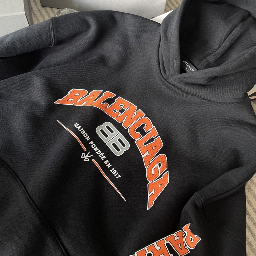 Ba1en*iaga Hoodie