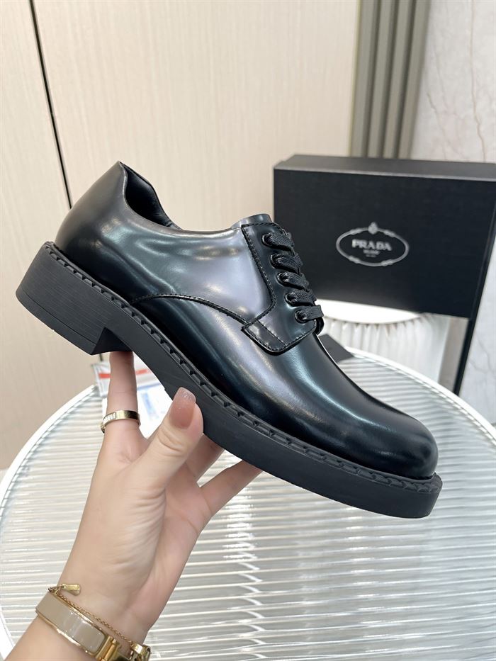 Pra*a MONOLITH BRUSHED LEATHER DERBY SHOES   PRS038