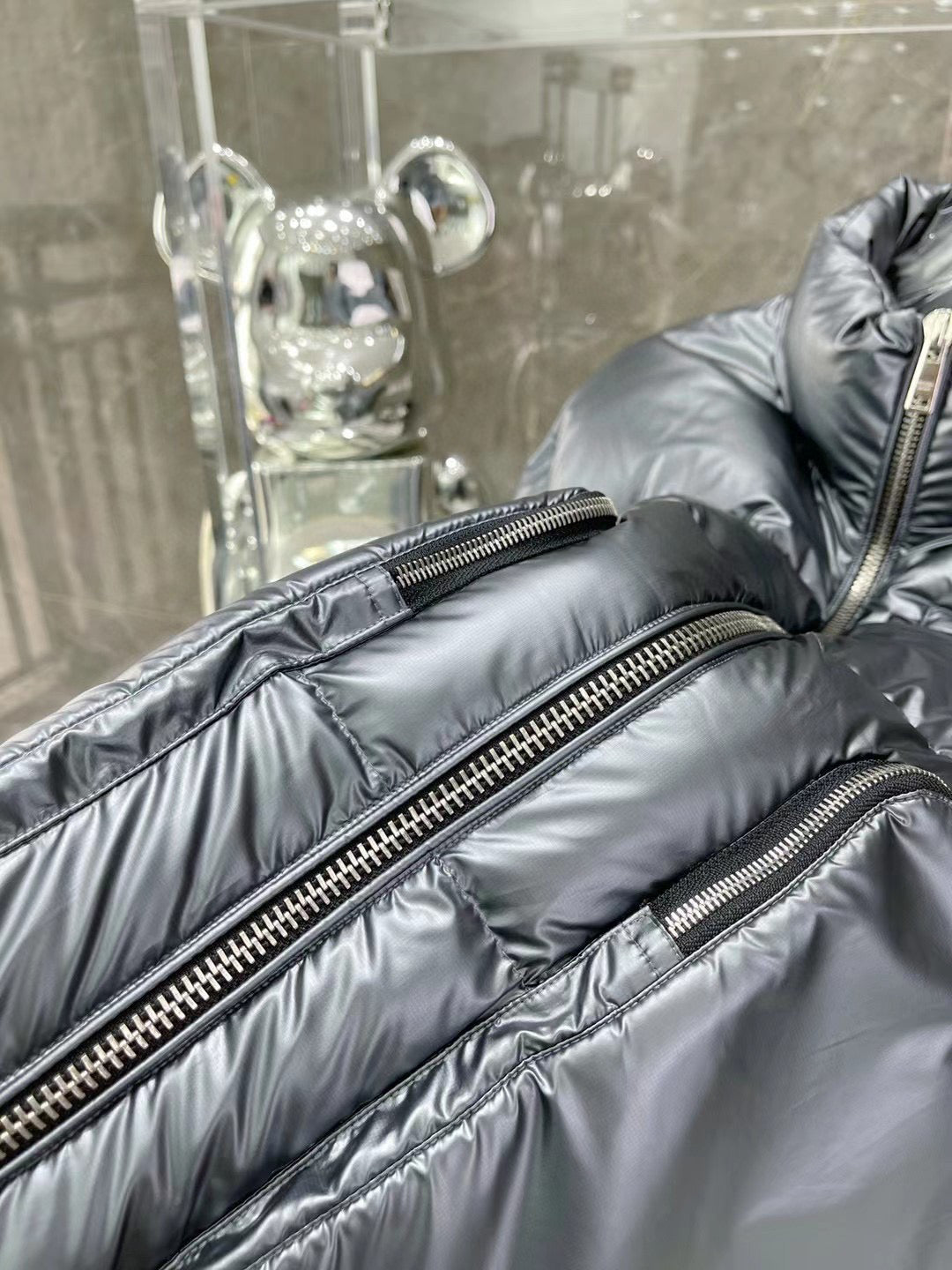 Pra*a Jacket