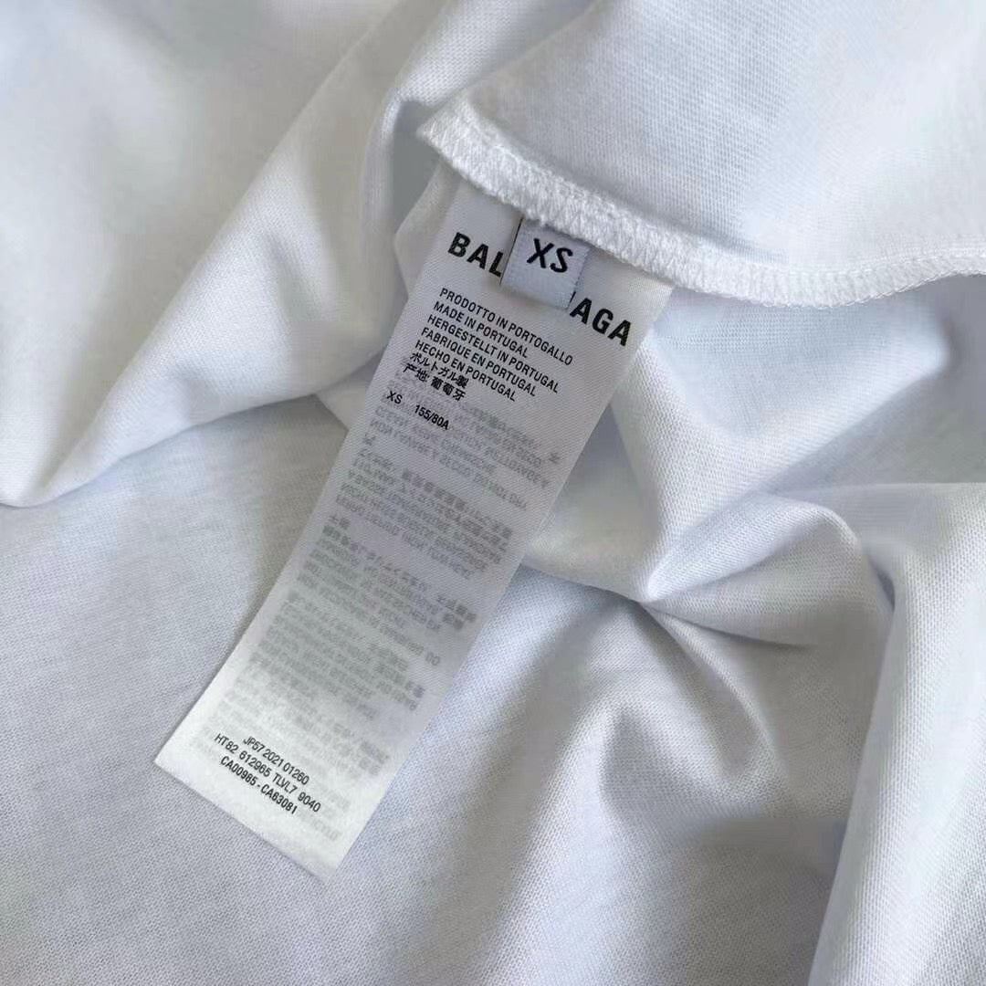 Ba1en*iaga T-shirt