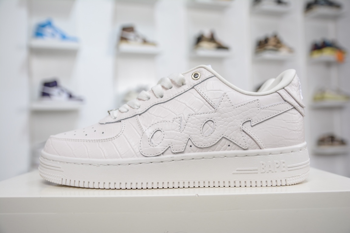 A Bathing Ape Bapesta x OVO