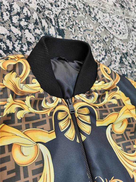 2022fw Versace Jacket