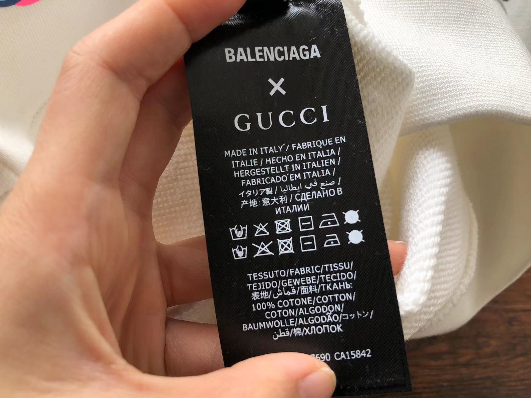 Gvc*1 x Ba1en*iaga Sweatshirt