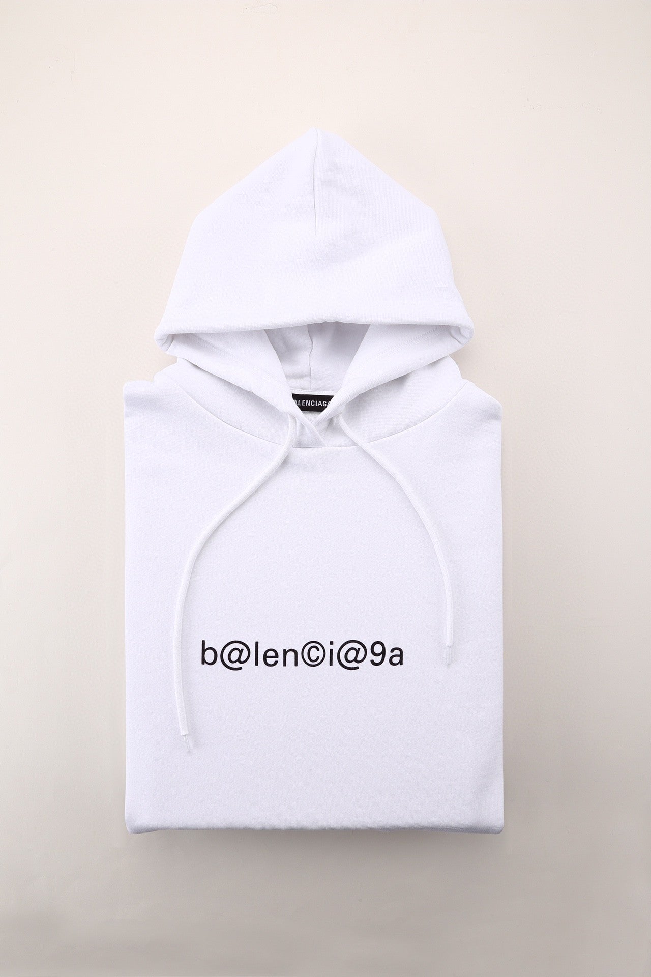 Ba1en*iaga Hoodie