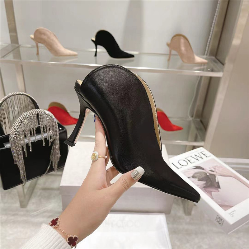 J1m*y Ch00 heels boots