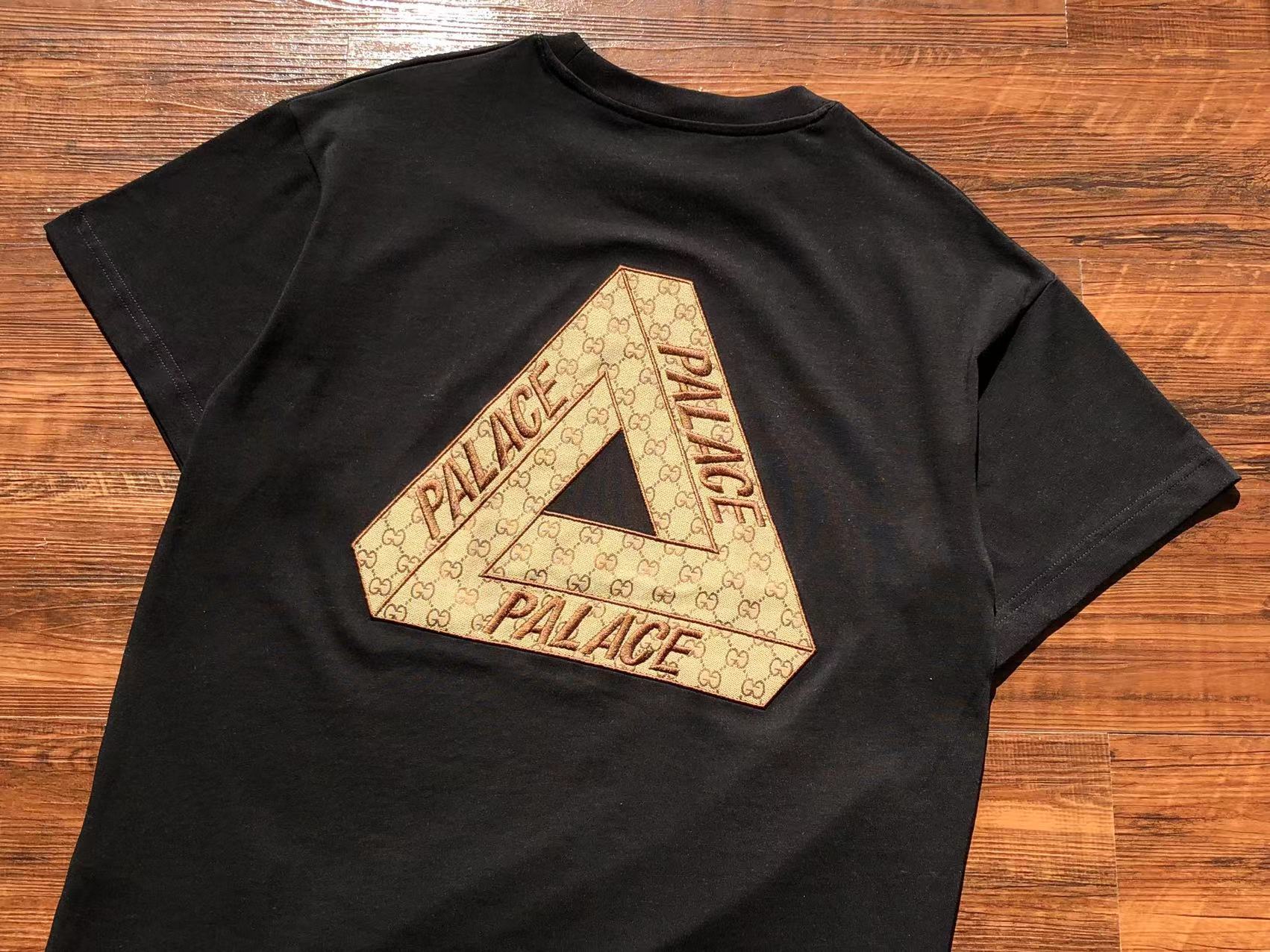 Gvc*1 x Palace T-shirt